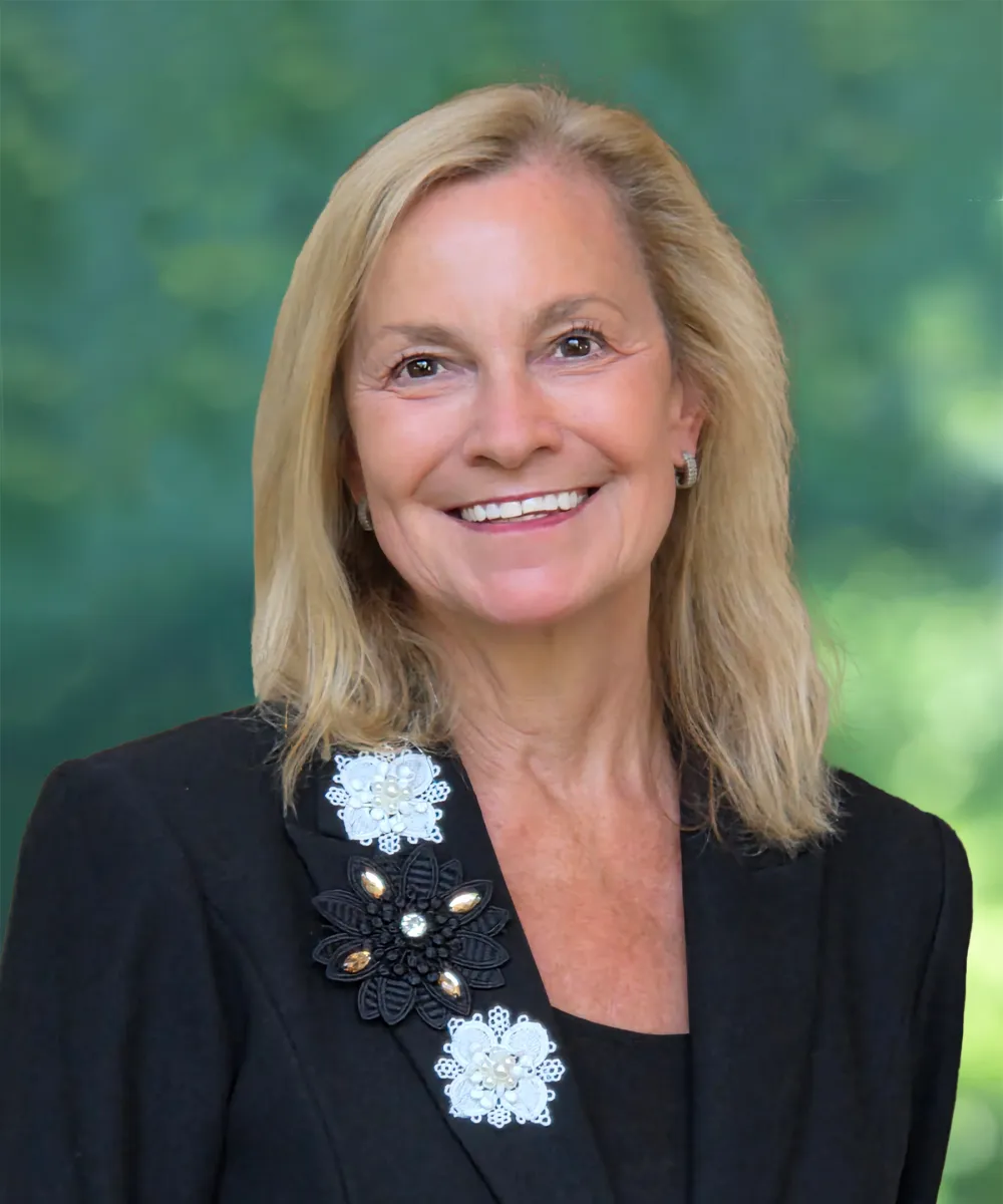 Amy Barrett headshot.